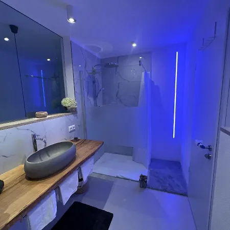 Ferienchalets * 리덴부르크